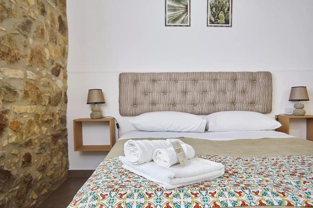 Casale Sammartano Apartments Ummari Экстерьер фото
